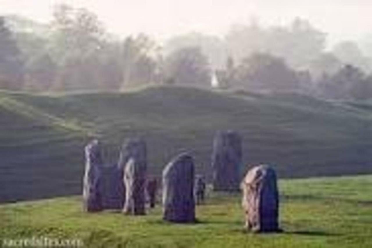 Stunning 3 Bedroom 3 Bath Self Catering Cottage Nr Stonehenge, Longleat, Avebury And Bath - Great Local Village Pub Pewsey Zewnętrze zdjęcie